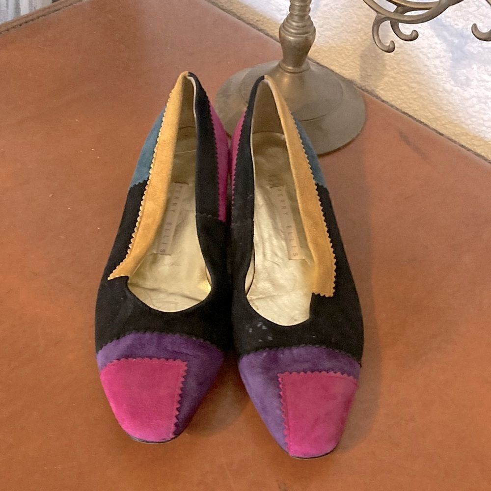 Perry Ellis shoes   